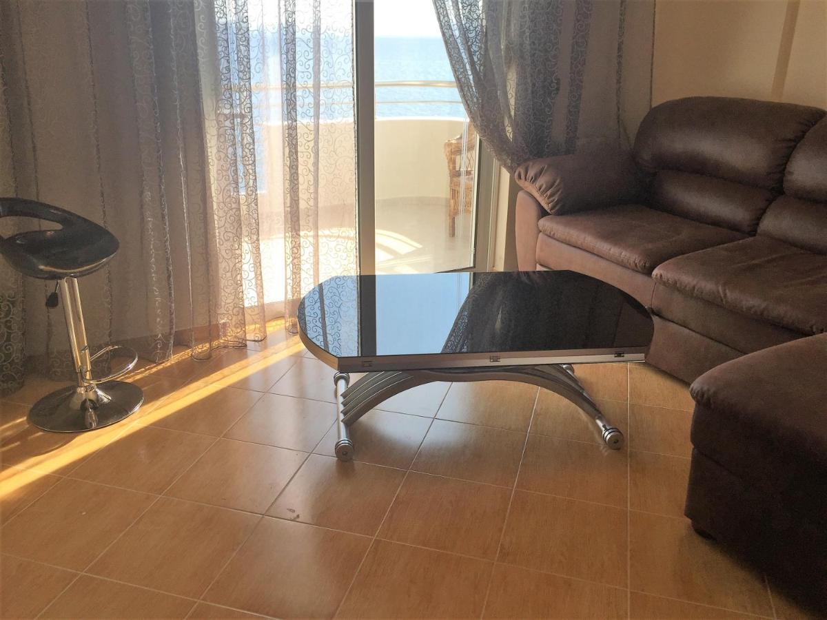 Royal King And Queen For Luxury Life Apartman