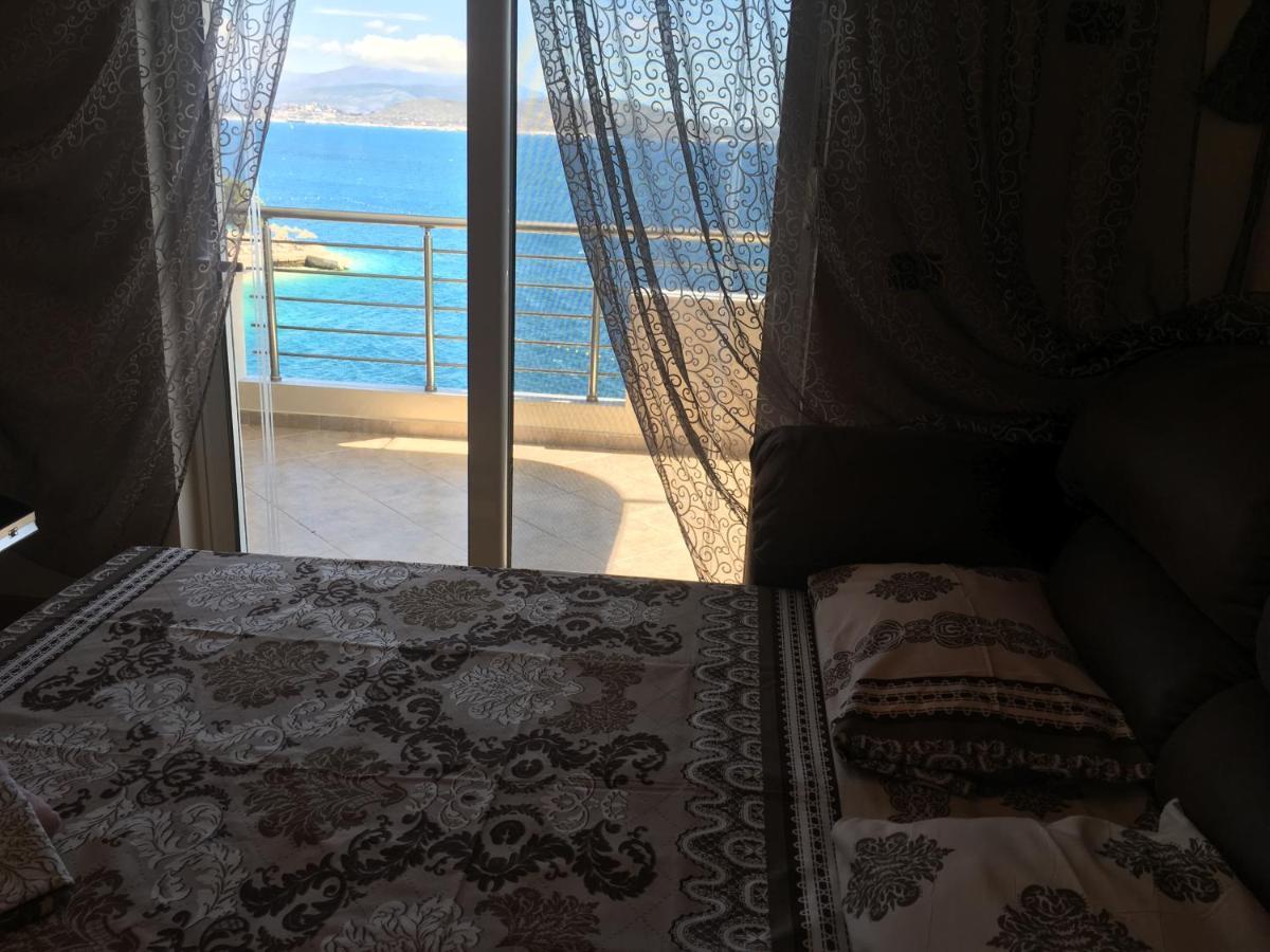 Royal King And Queen For Luxury Life * Saranda