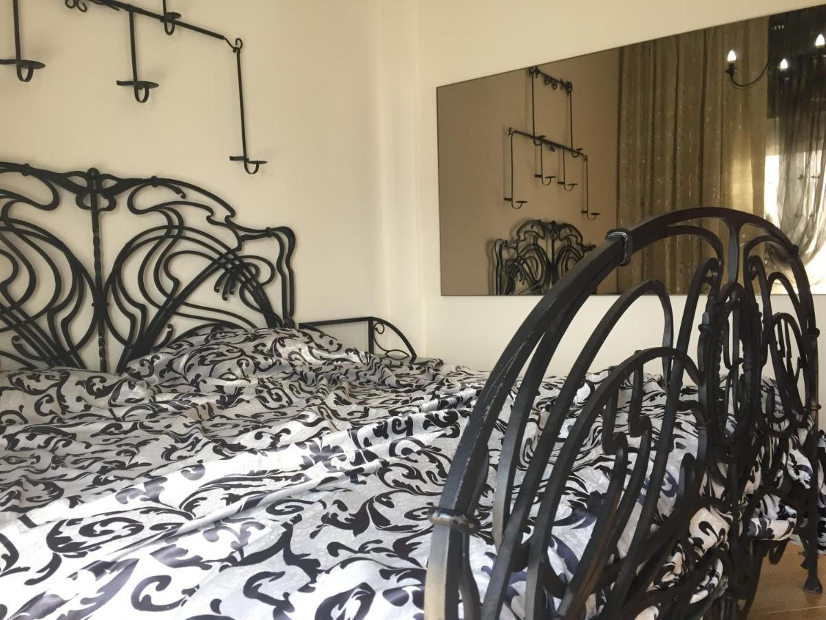 Apartman Royal King And Queen For Luxury Life Saranda